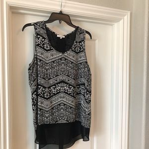 Pleione Black and White Sleeveless top
